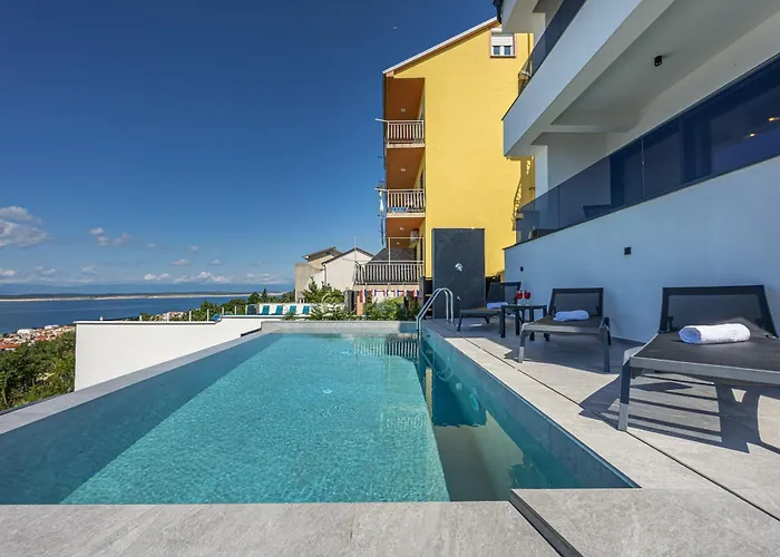 Vista * 茨里克韦尼察