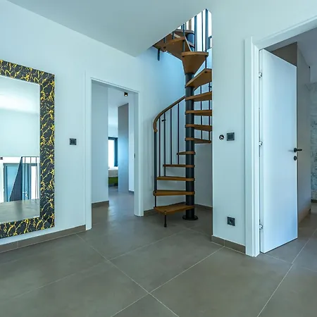Vista Villa