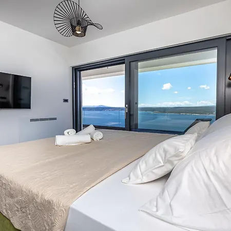 Vista Villa