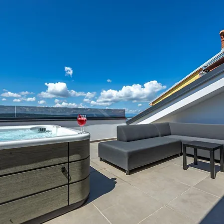 Villa Vista *
