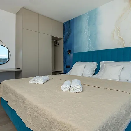 Villa Vista *